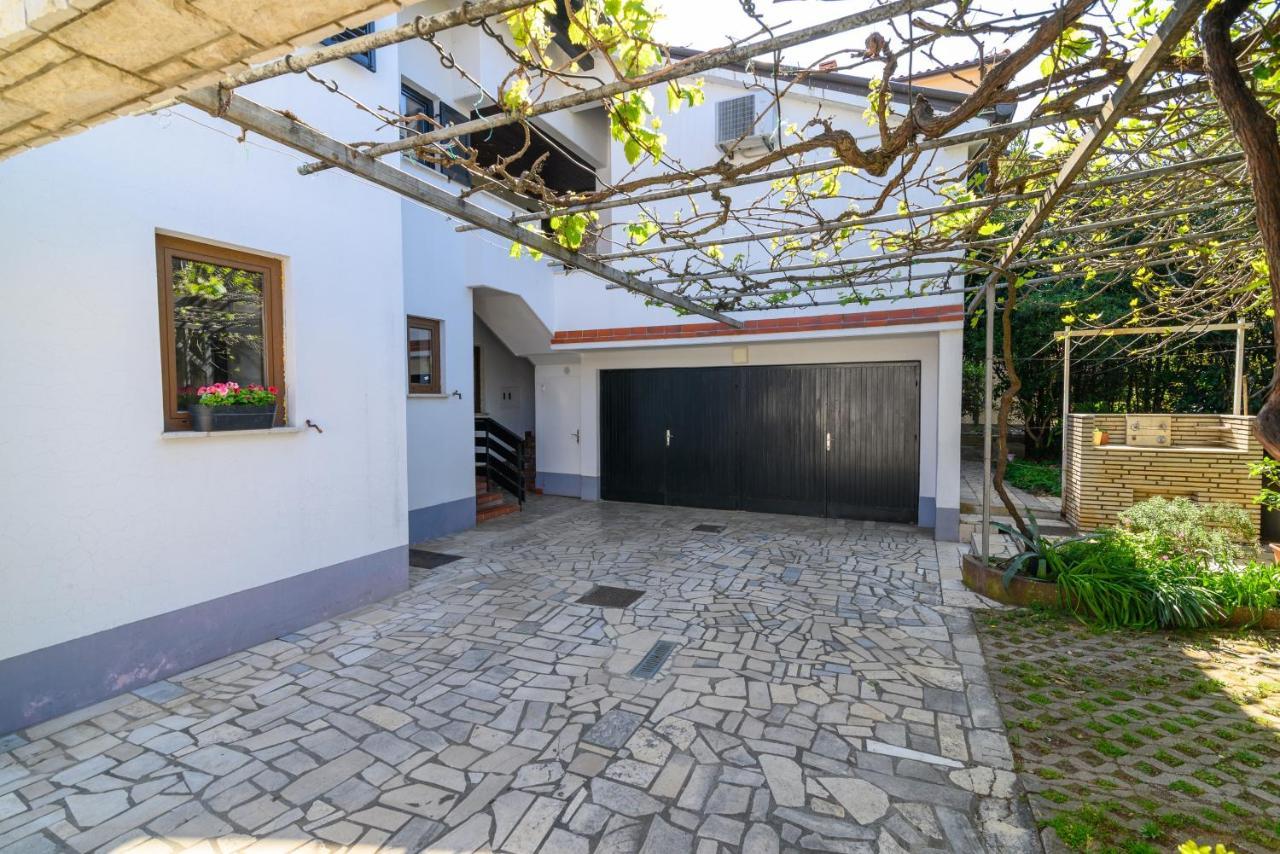 Apartments With A Parking Space Premantura, Medulin - 2228 ภายนอก รูปภาพ