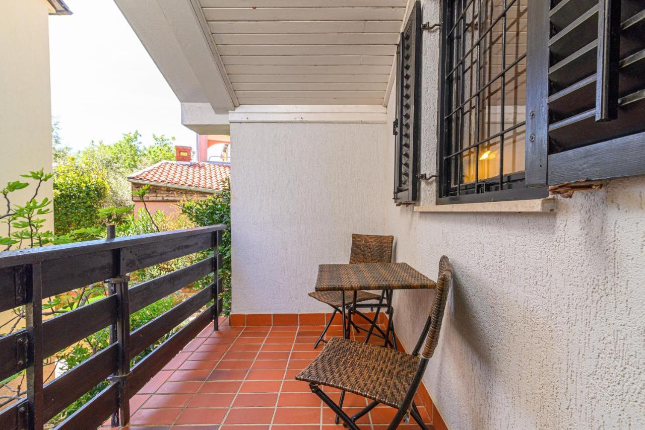 Apartments With A Parking Space Premantura, Medulin - 2228 ภายนอก รูปภาพ