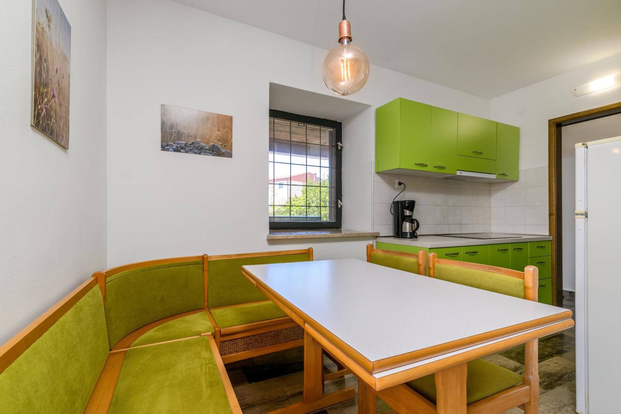 Apartments With A Parking Space Premantura, Medulin - 2228 ห้อง รูปภาพ